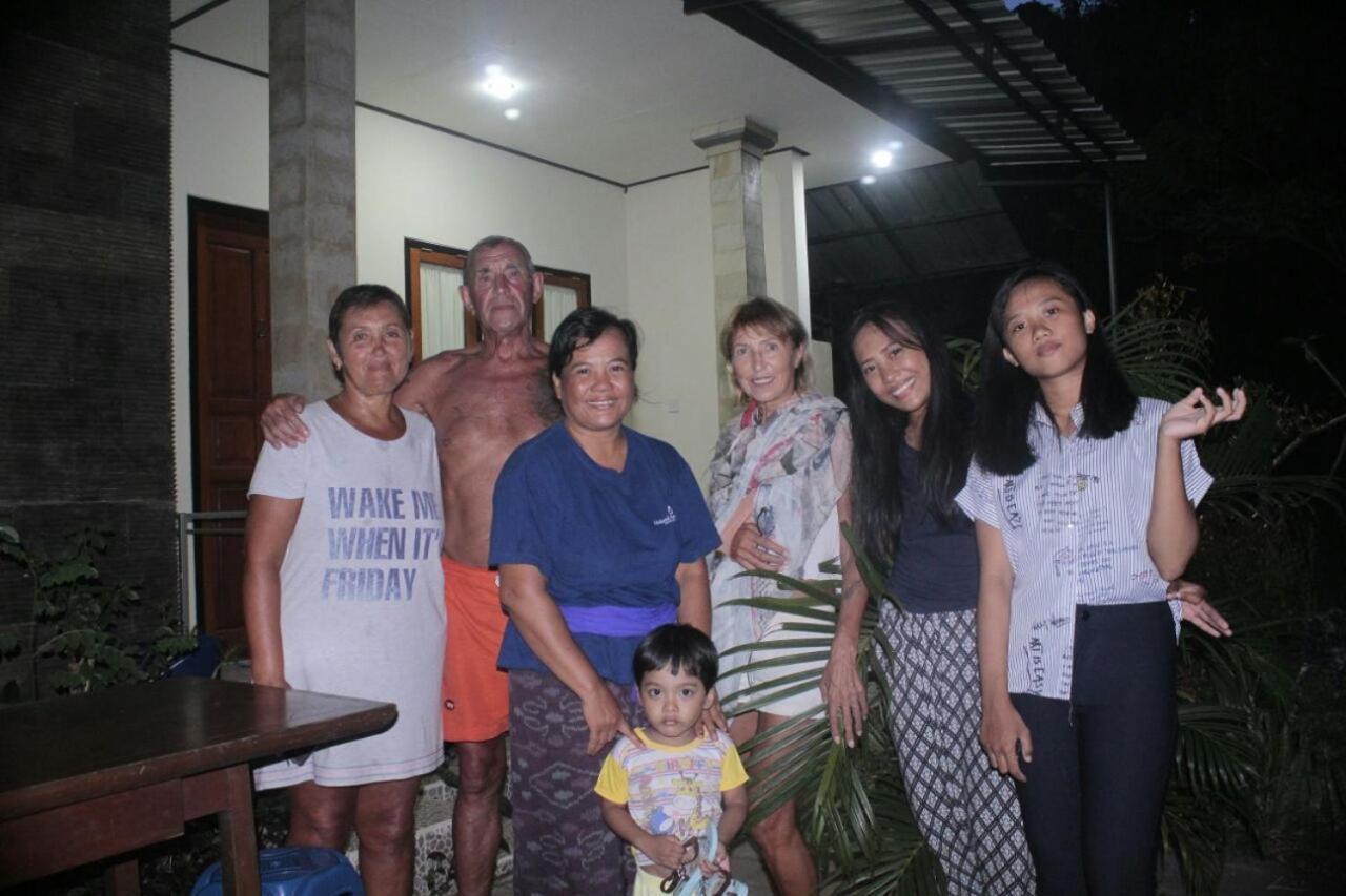 Lala Home Stay 努沙杜瓦 外观 照片